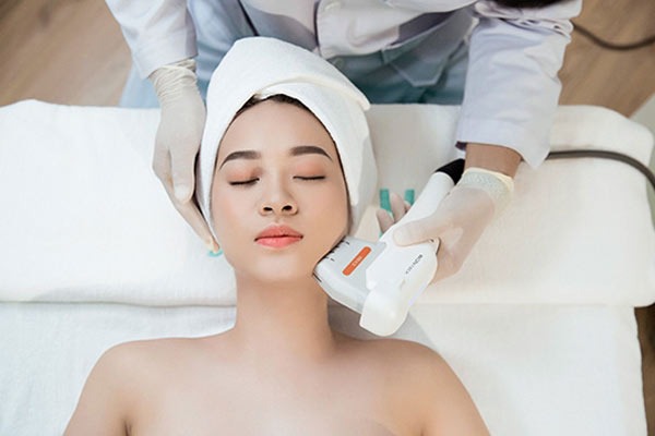 Biểu tượng "đẹp tự nhiên" xứ Hàn Lee Young Ae bất ngờ thừa nhận đã "can thiệp", nghe xong ai cũng ủng hộ bieu tuong dep tu nhien xu han lee young ae bat ngo thua nhan da can thiep nghe xong ai cung ung ho