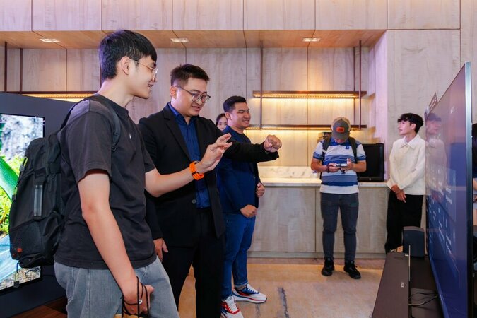 Đã có thể trải nghiệm tận tay loạt tính năng mới trên TV Samsung vừa ra mắt tại Việt Nam nhờ Samsung Vision AI Tour 2025 da co the trai nghiem tan tay loat tinh nang moi tren tv samsung vua ra mat tai viet nam nho samsung vision ai tour 2025