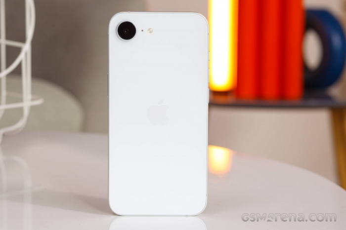 Bảng giá iPhone 16 tháng 7: Rẻ chưa từng thấy với cả 5 phiên bản, đẩy mạnh xả kho đón iPhone 17