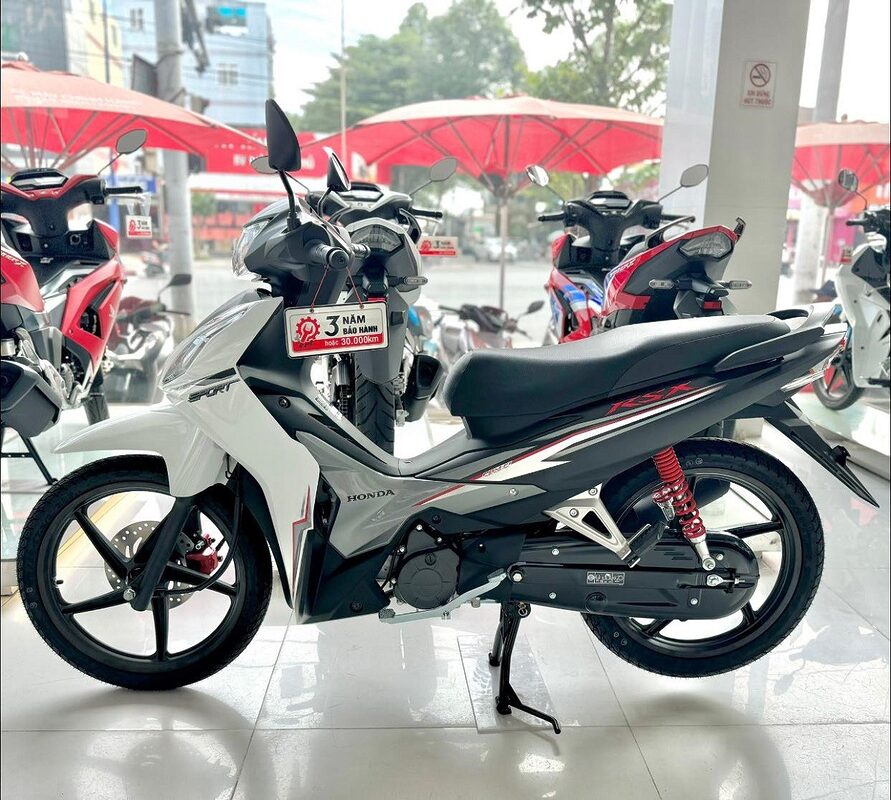 Bảng giá xe Honda Wave RSX FI cuối tháng 7/2025 tiếp tục phá đáy: Xịn hơn Wave Alpha, rẻ hơn Future 1 Bảng giá xe Honda Wave RSX FI cuối tháng 7/2025 tiếp tục phá đáy: Xịn hơn Wave Alpha, rẻ hơn Future