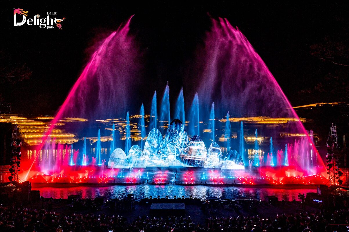 Đà Lạt vừa có "siêu phẩm" khiến hội mê trải nghiệm phát sốt – Show Sử thi hoành tráng hơn cả tưởng tượng 1 Đà Lạt vừa có "siêu phẩm" khiến hội mê trải nghiệm phát sốt – Show Sử thi hoành tráng hơn cả tưởng tượng