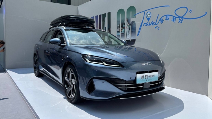 Mẫu ô tô giá rẻ mới giá 485 triệu đồng chính thức ra mắt: Hạ đo ván Kia Morning và Hyundai Grand i10 mau o to gia re moi gia 485 trieu dong chinh thuc ra mat ha do van kia morning va hyundai grand i10